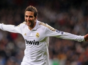 萨拉赫与80激战曼联分钟，晋级下一阶段胜负难料！，蒂姆焦点对战全场沸腾不已